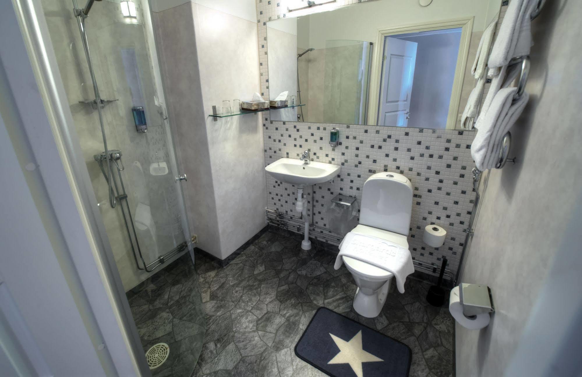 Nynäshamn Skaergardshotellet מראה חיצוני תמונה