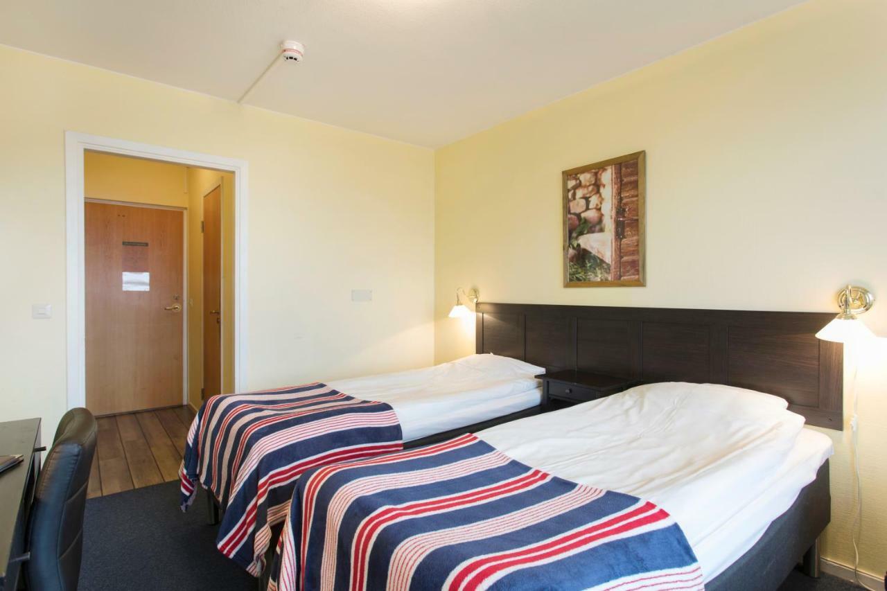 Nynäshamn Skaergardshotellet מראה חיצוני תמונה